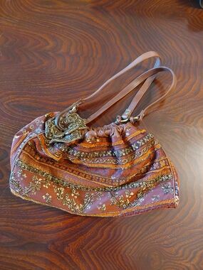 Isabella Fiore Embroidered Multicolored Shoulder Bag